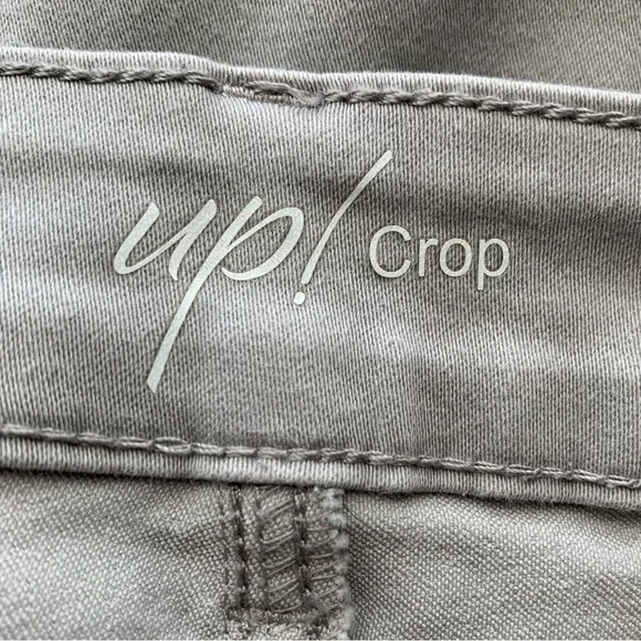 Up! Cropped Capri - Picture 4 of 11